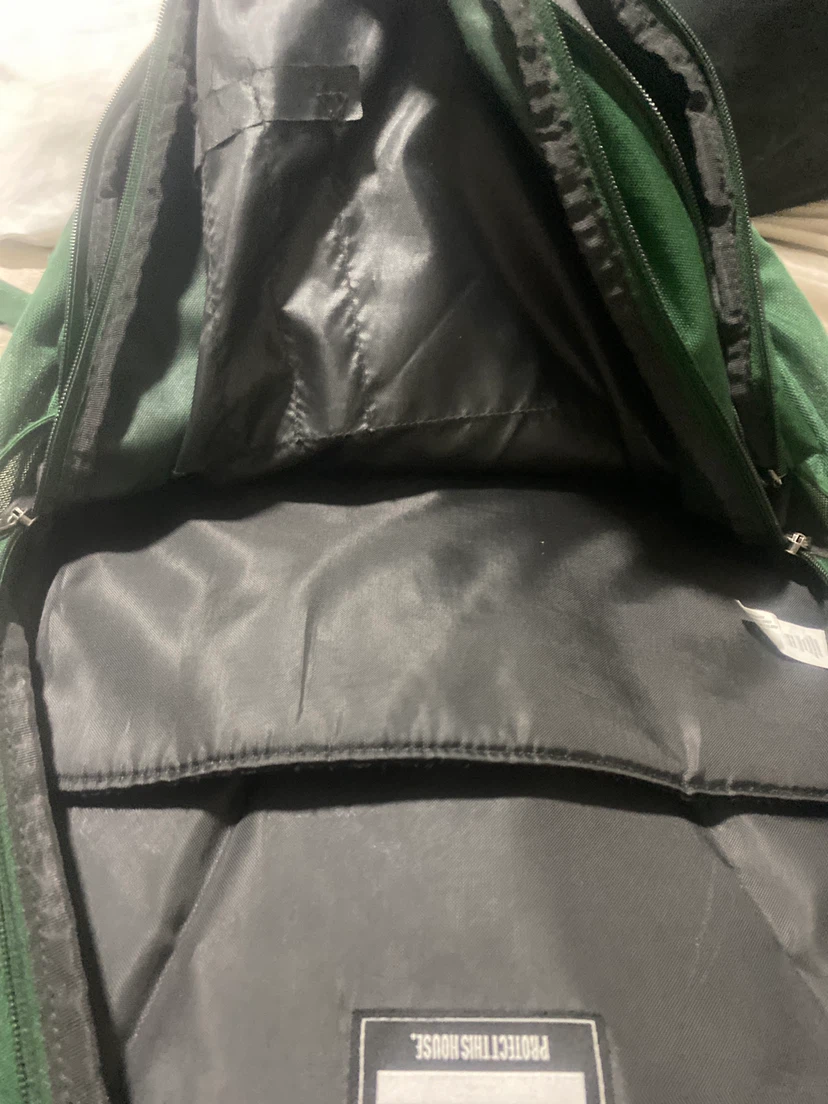 Green underamour backpack - photo 2