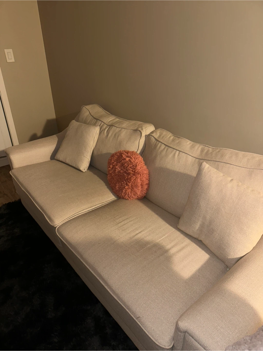 Cream/Beige 3-Seater Sofa – Great Condition - photo 2