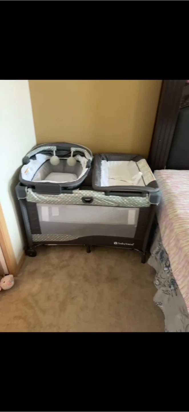 Baby Trend Playard with Bassinet - photo 2