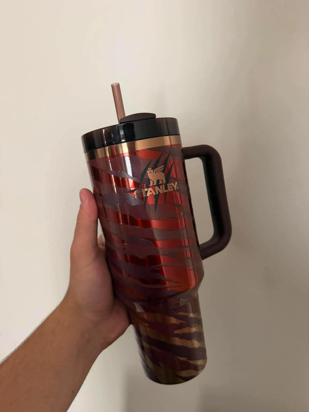 Stanley Tyla Quencher H2.0 FlowState Tumbler 40oz