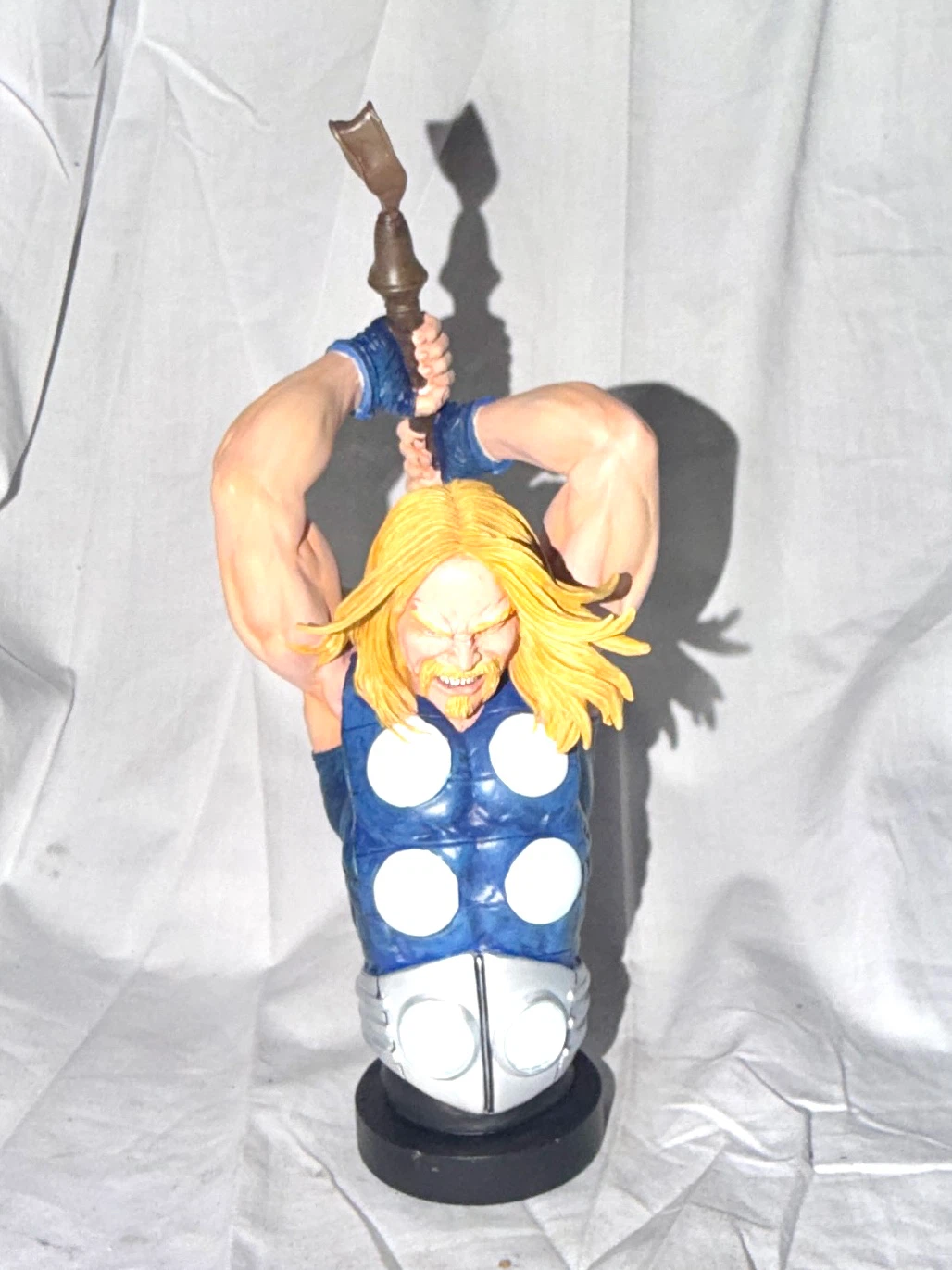 Diamond Select Marvel ultimate Thor Mini Bust - photo 2