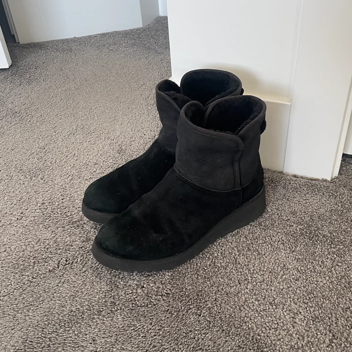 UGG Boots Size 6.5 - photo 3