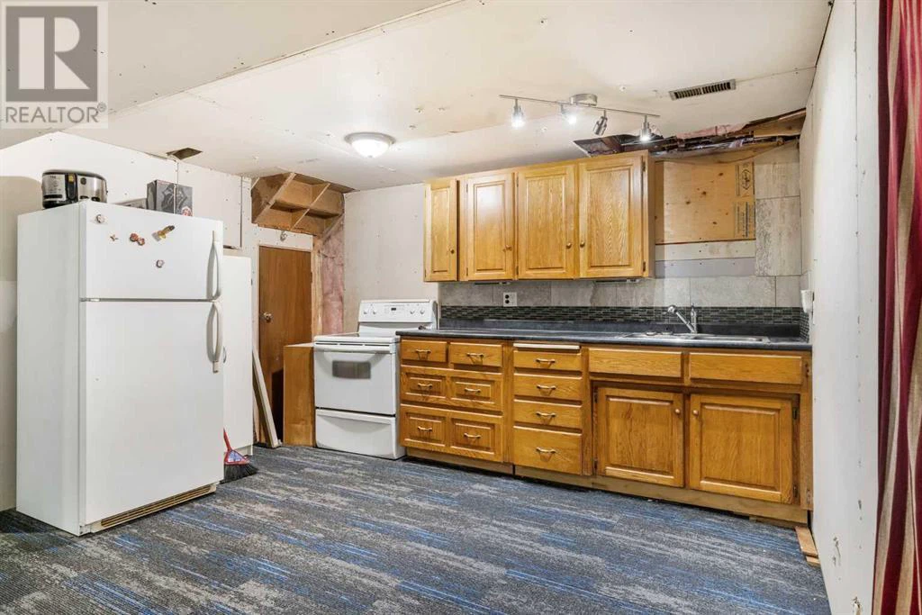 Basement for rent - photo 5