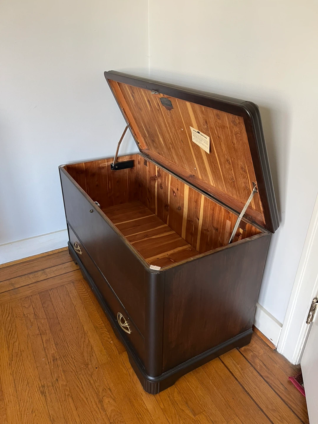 Refurbished 1900s Vintage NABCO Cedar Chest