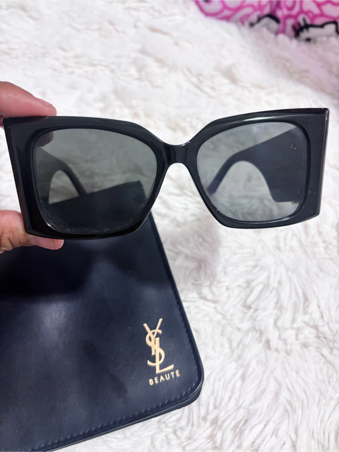 Saint Laurent Black Sunglasses - photo 4