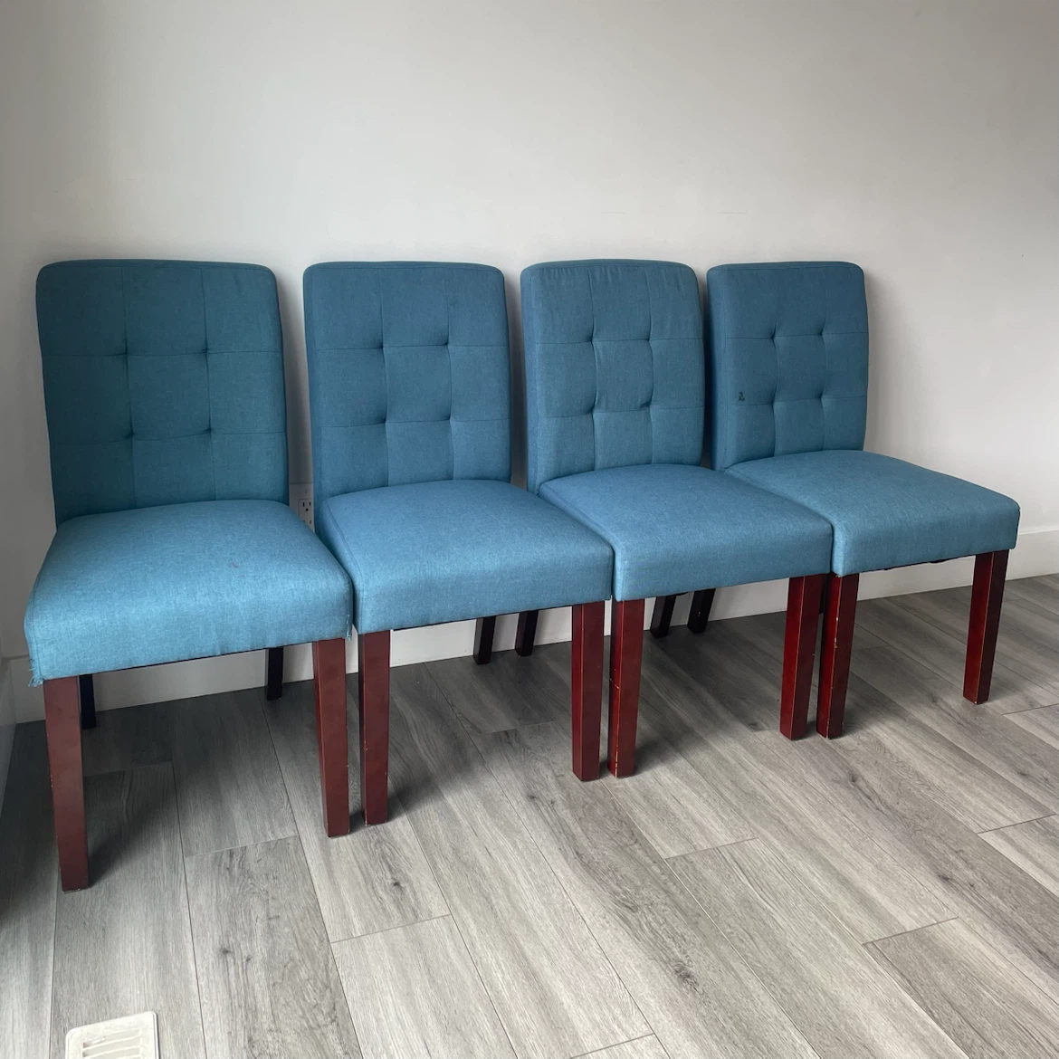 4 Dining Chairs