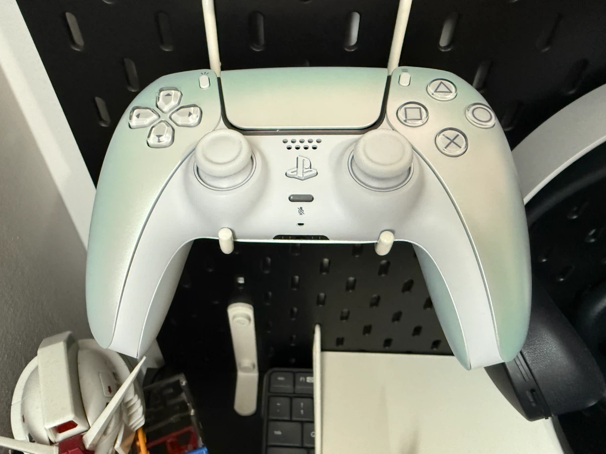 Sony PlayStation 5 DualSense Wireless Controller - photo 2