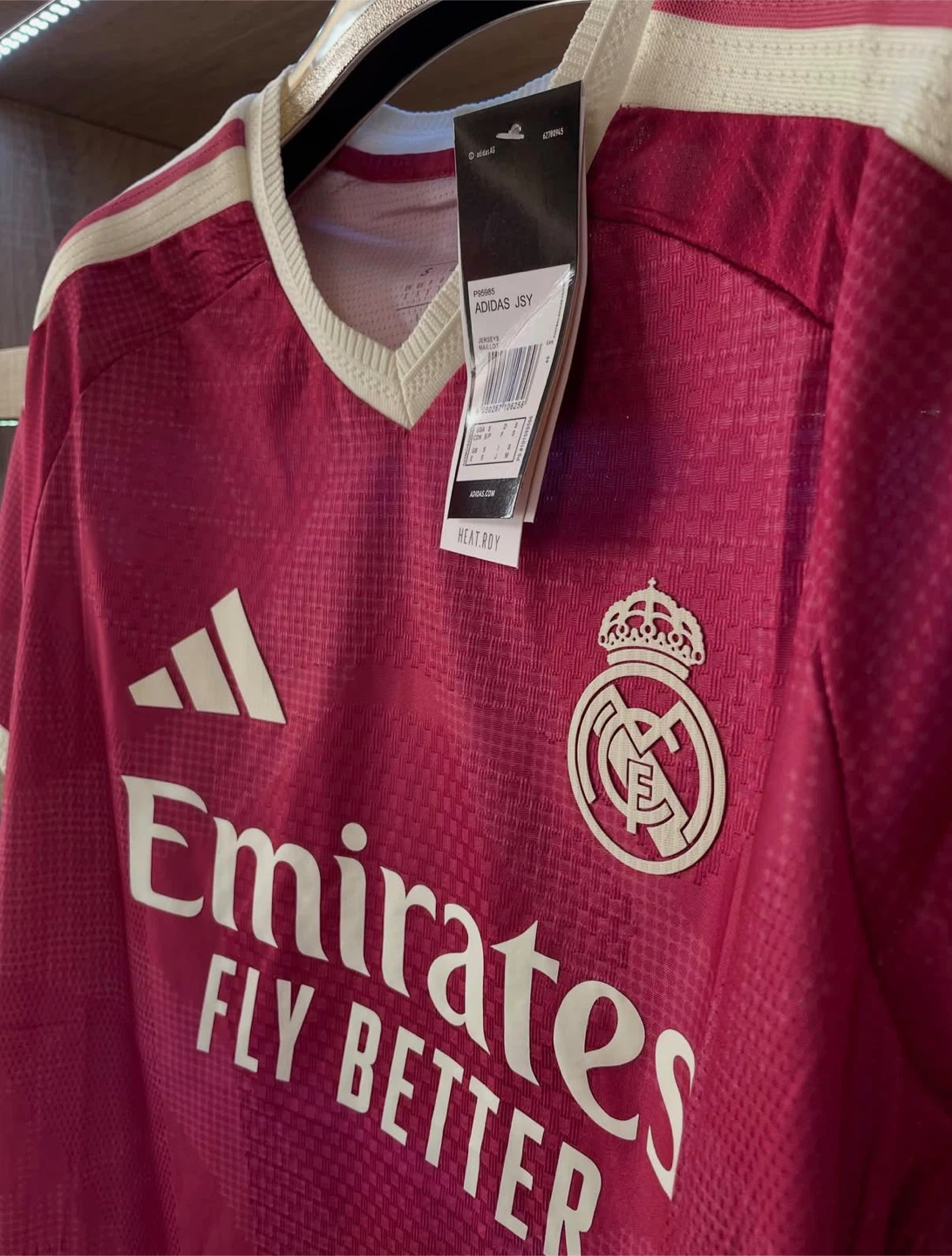 New Real Madrid away Jersey - photo 4