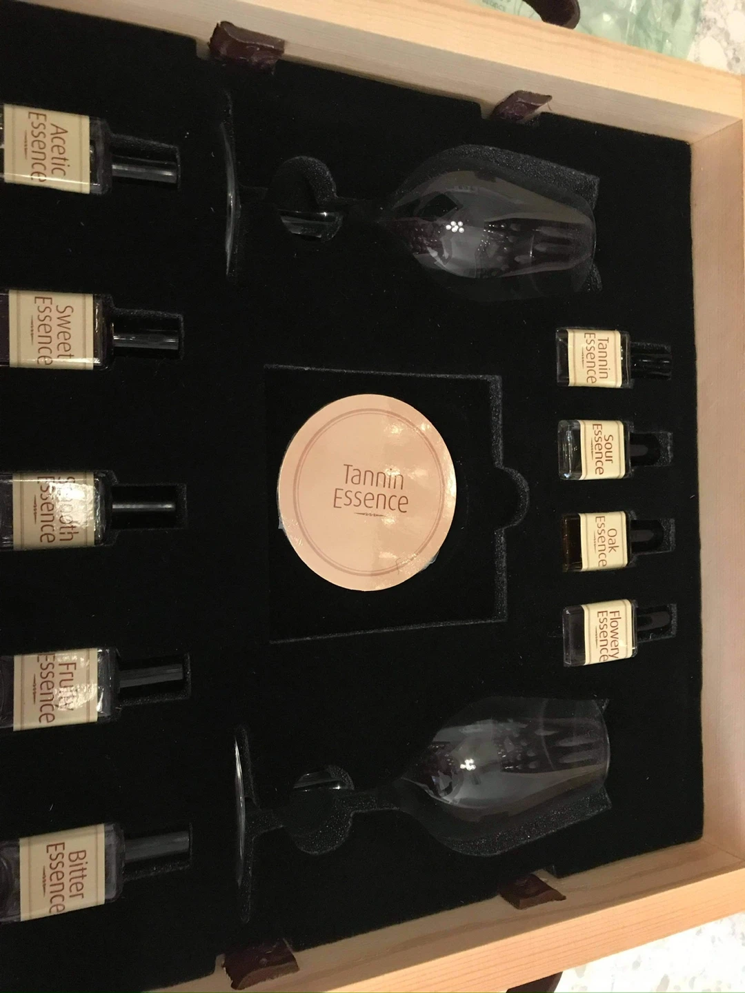 Wine Enthusiast Aroma Training Kit - photo 3