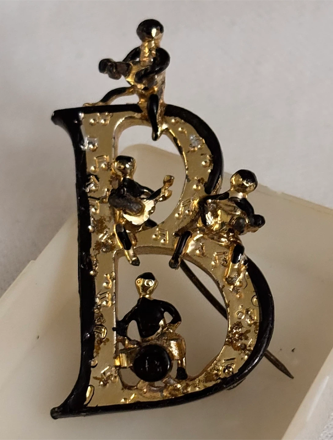 Vintage Letter B Music Band Brooch