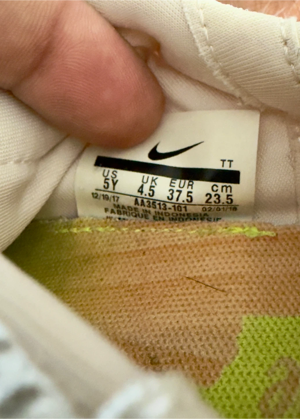 Converse and Nike Shoe Bundle - photo 5