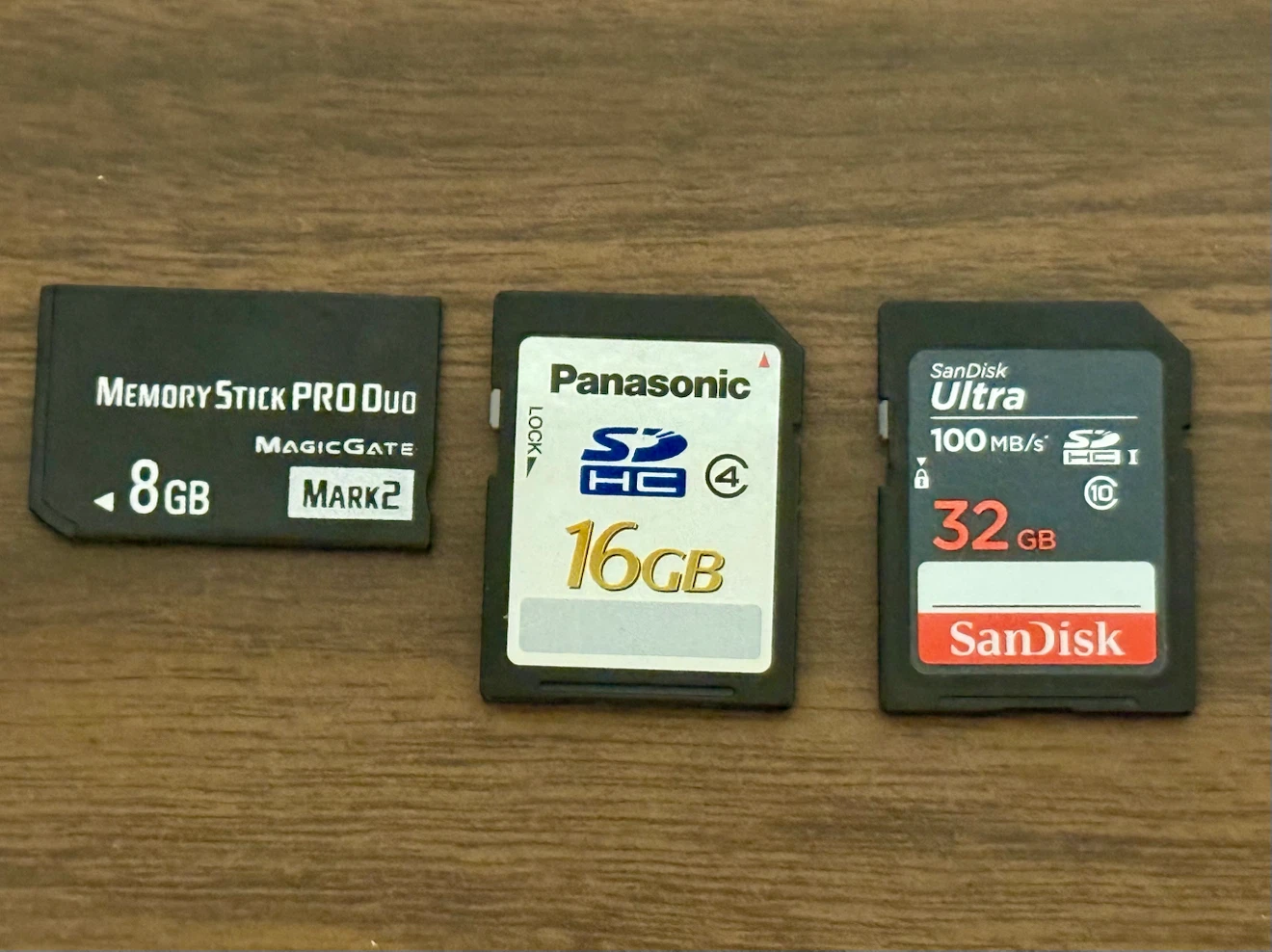 🔥 3 Memory Cards + Card Reader — $35 | Sony 8GB + SanDisk 32GB