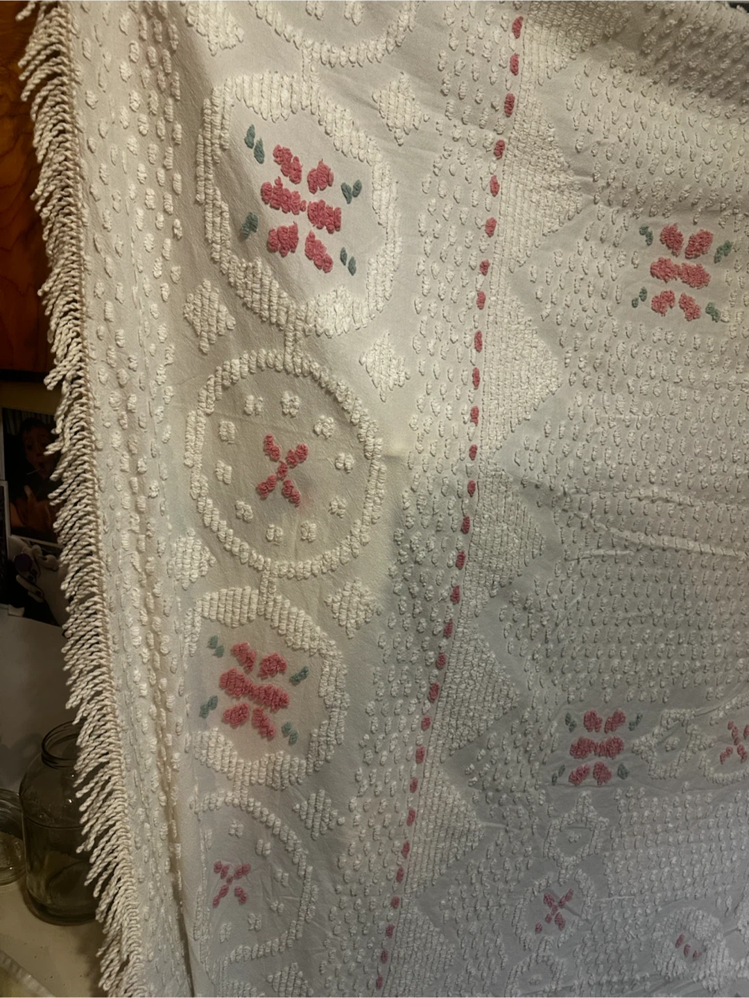 Vintage King Chenille Bedspread Pink Daisy Fringe - photo 3