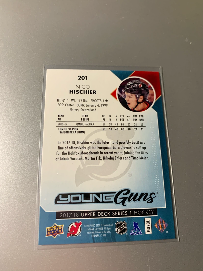 Nico Hischier 2017-18 Upper Deck Young Guns Rookie Card - photo 2