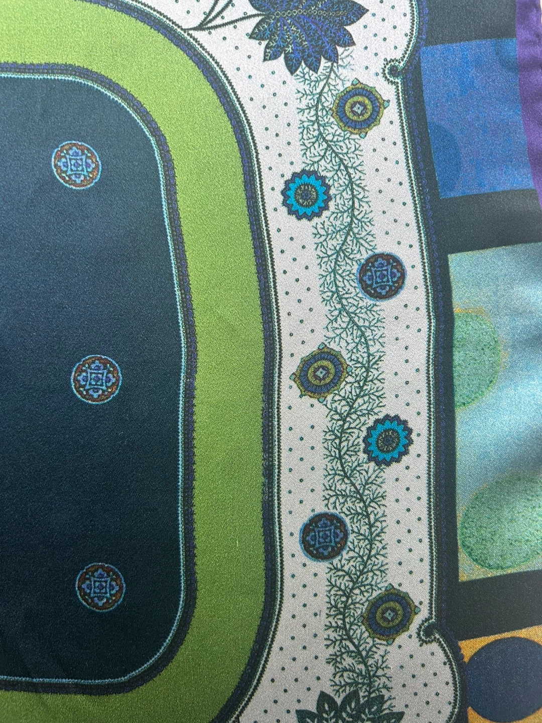 Etro 100% Silk Scarf - photo 2