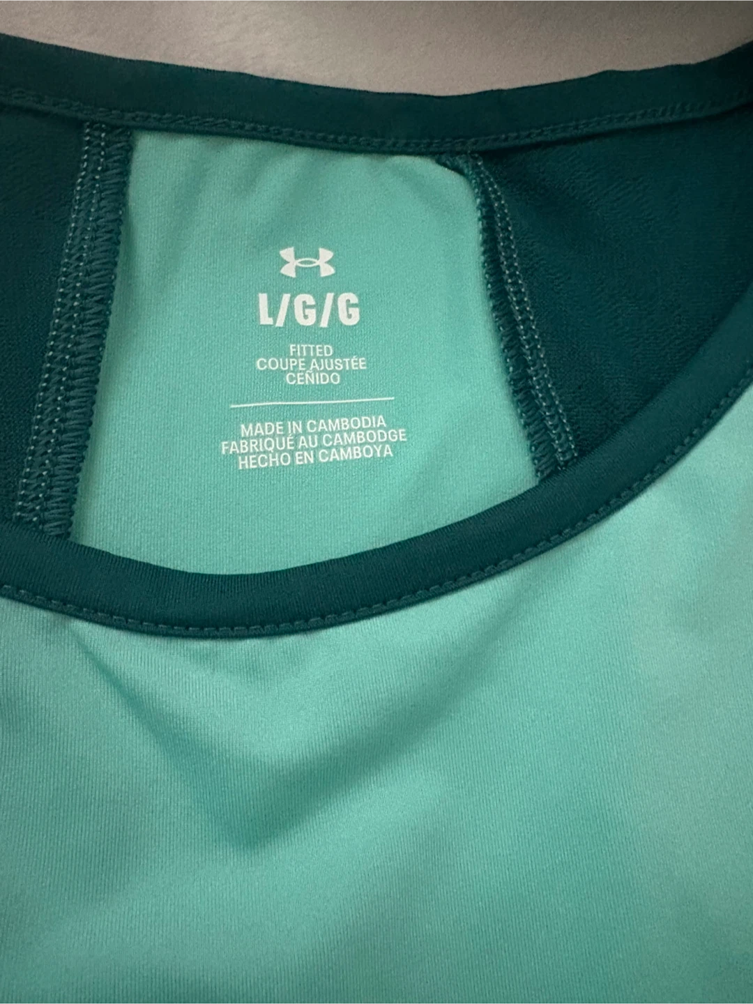 Under Armour Activewear Set, Large - photo 3