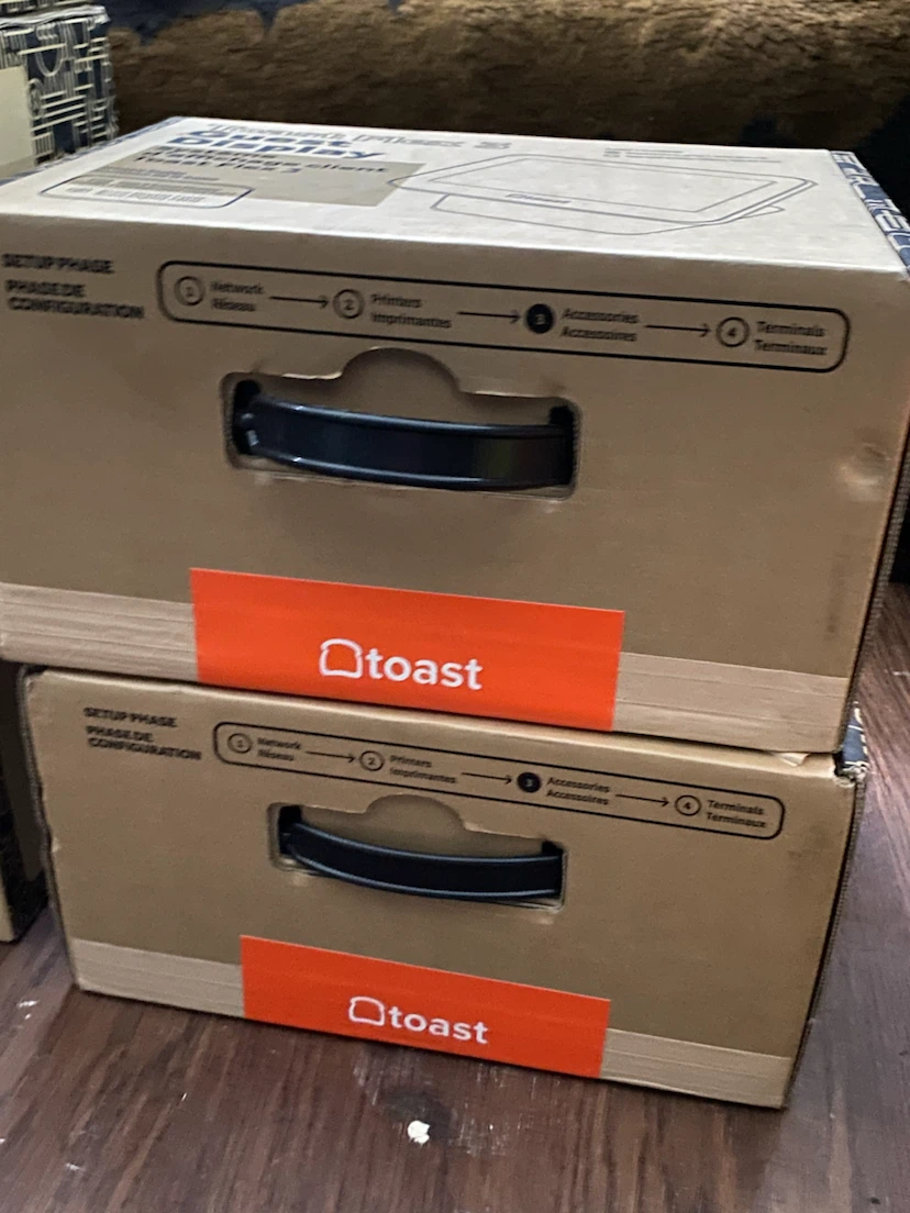Toast Flex 3 Terminal and Guest Display - photo 3