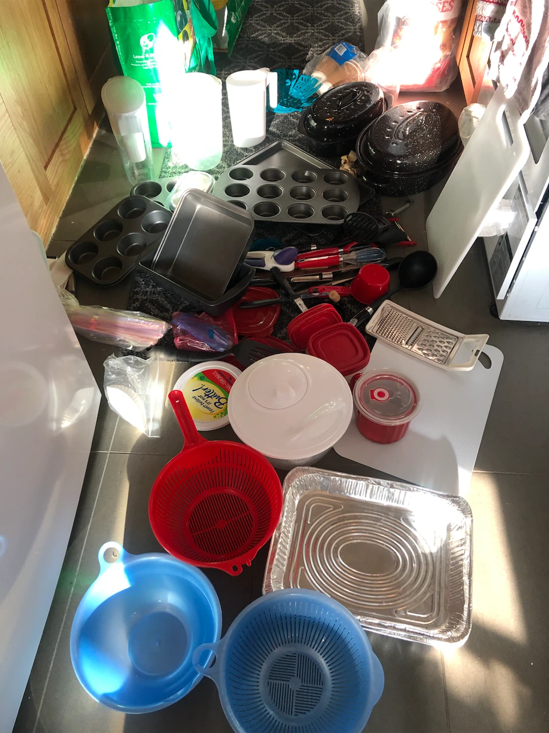 Kitchenware and Baking Assortment Bundle