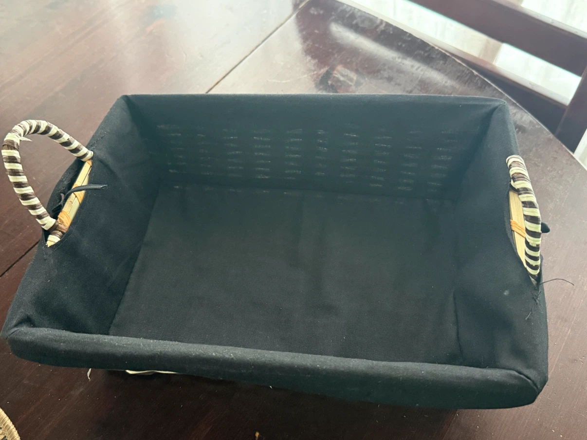 Woven storage basket with black liner - photo 2