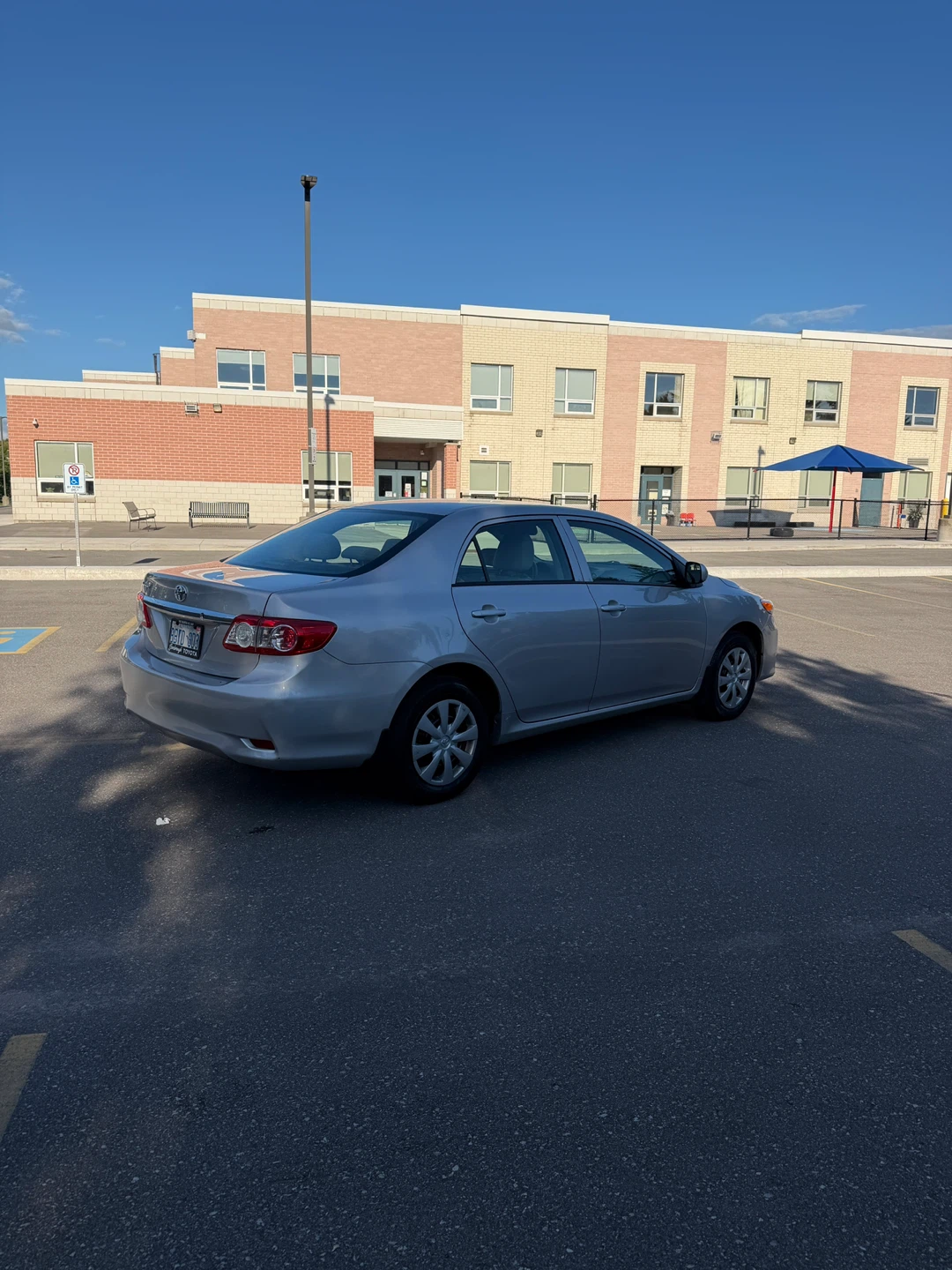 2012 Toyota Corolla (1 Owner & Low Km) - photo 5