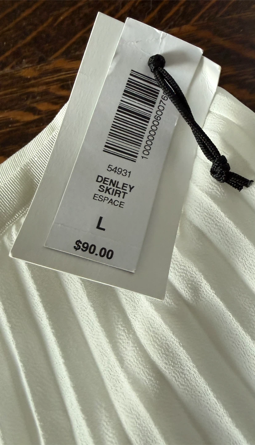 Babaton Denley Skirt in white - photo 3