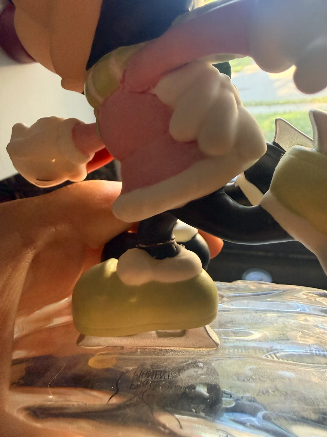 Disney Precious Moments Collection Mickey and Minnie Figurine - photo 3