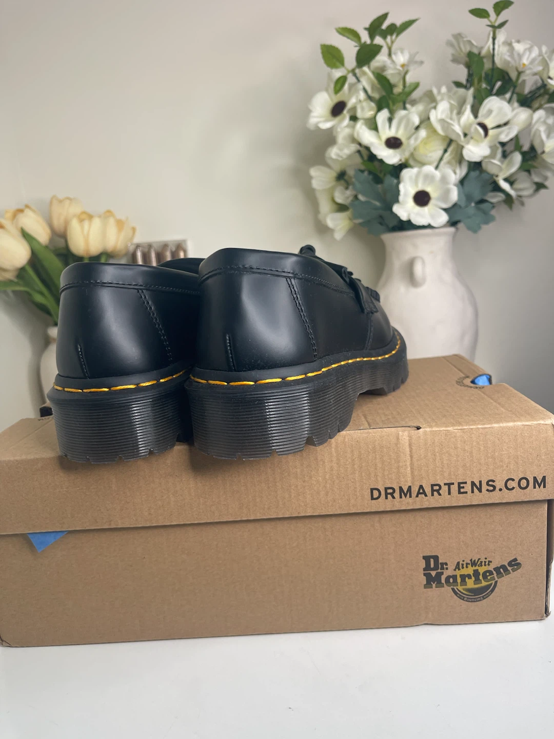 Dr. Martens Tumbled Nubuck Loafers Black Size 6 - photo 2
