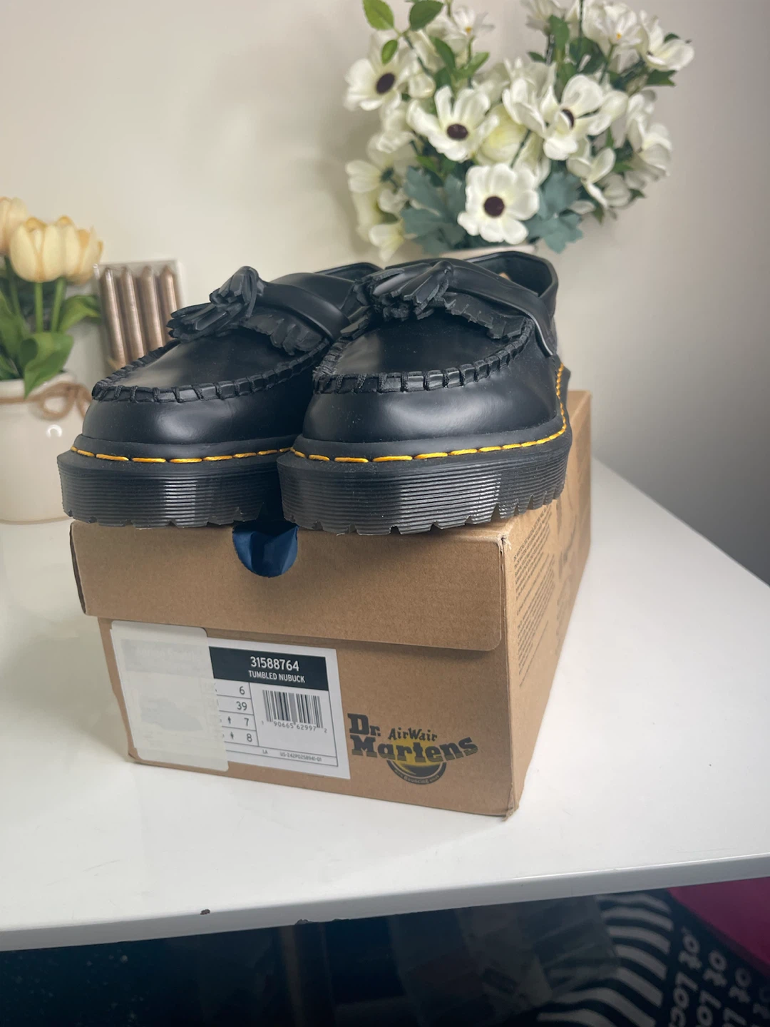 Dr. Martens Tumbled Nubuck Loafers Black Size 6 - photo 3