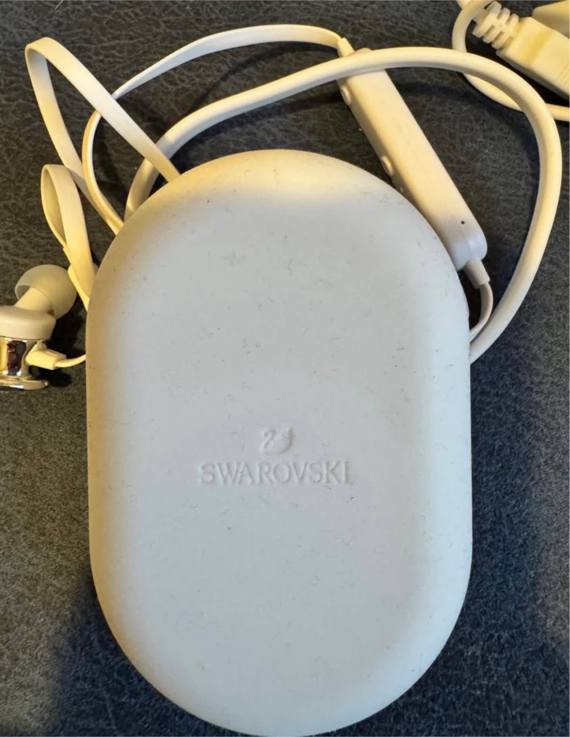 Swarovski Crystal Wired Earbuds with Case
