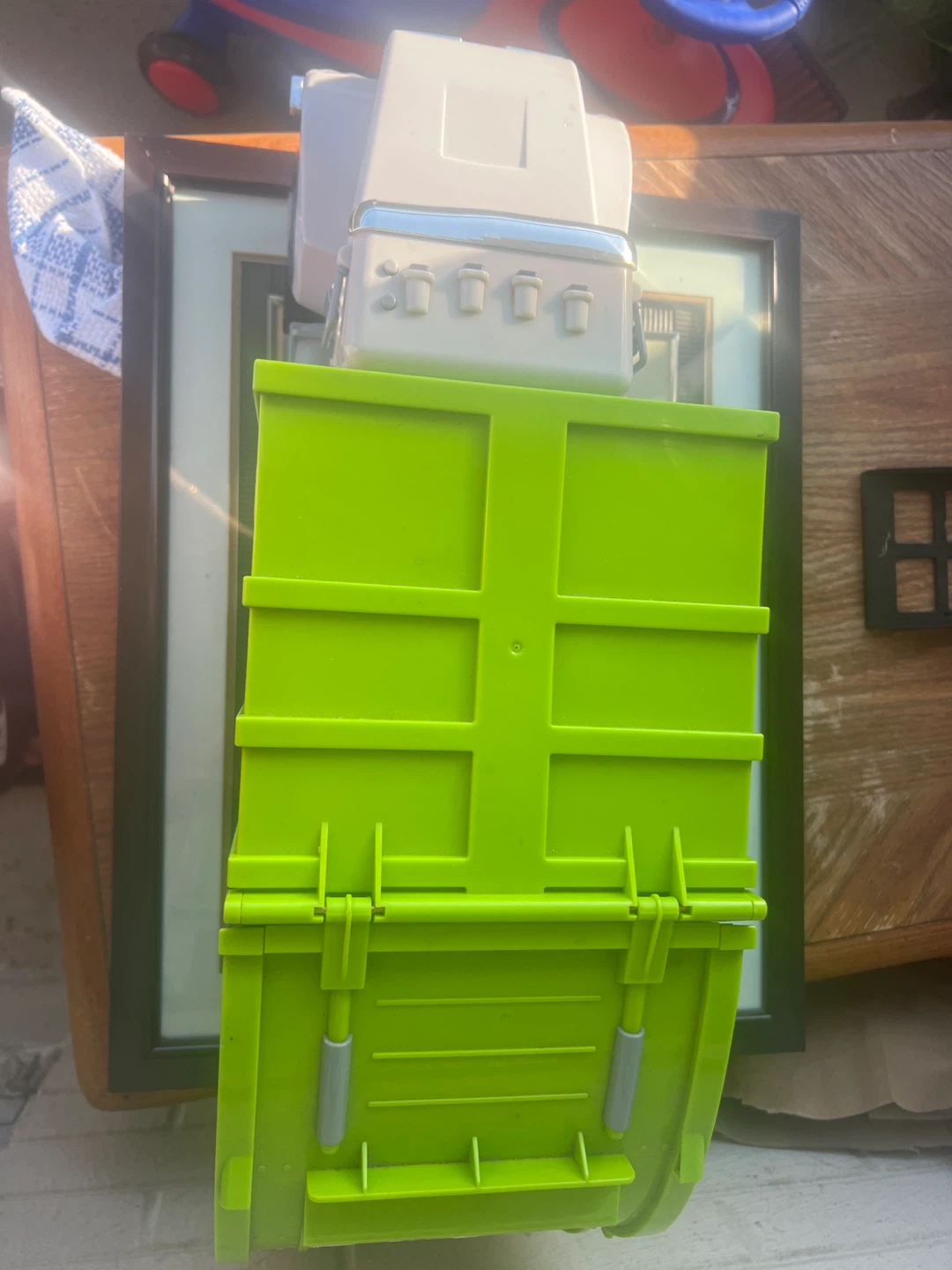 Large Green Toy Recycling Truck - photo 5