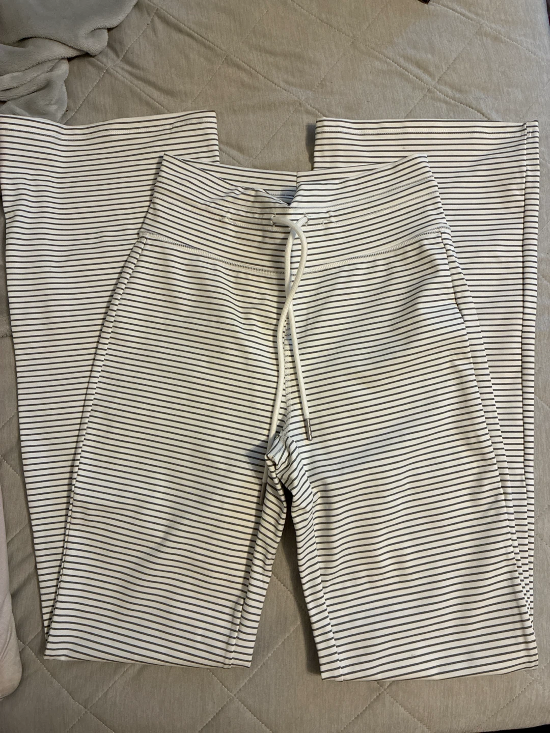 Halara striped flare leggings size S tall