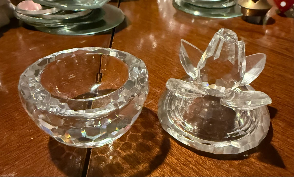 Saworvski Crystal Lotus Trinket Dish