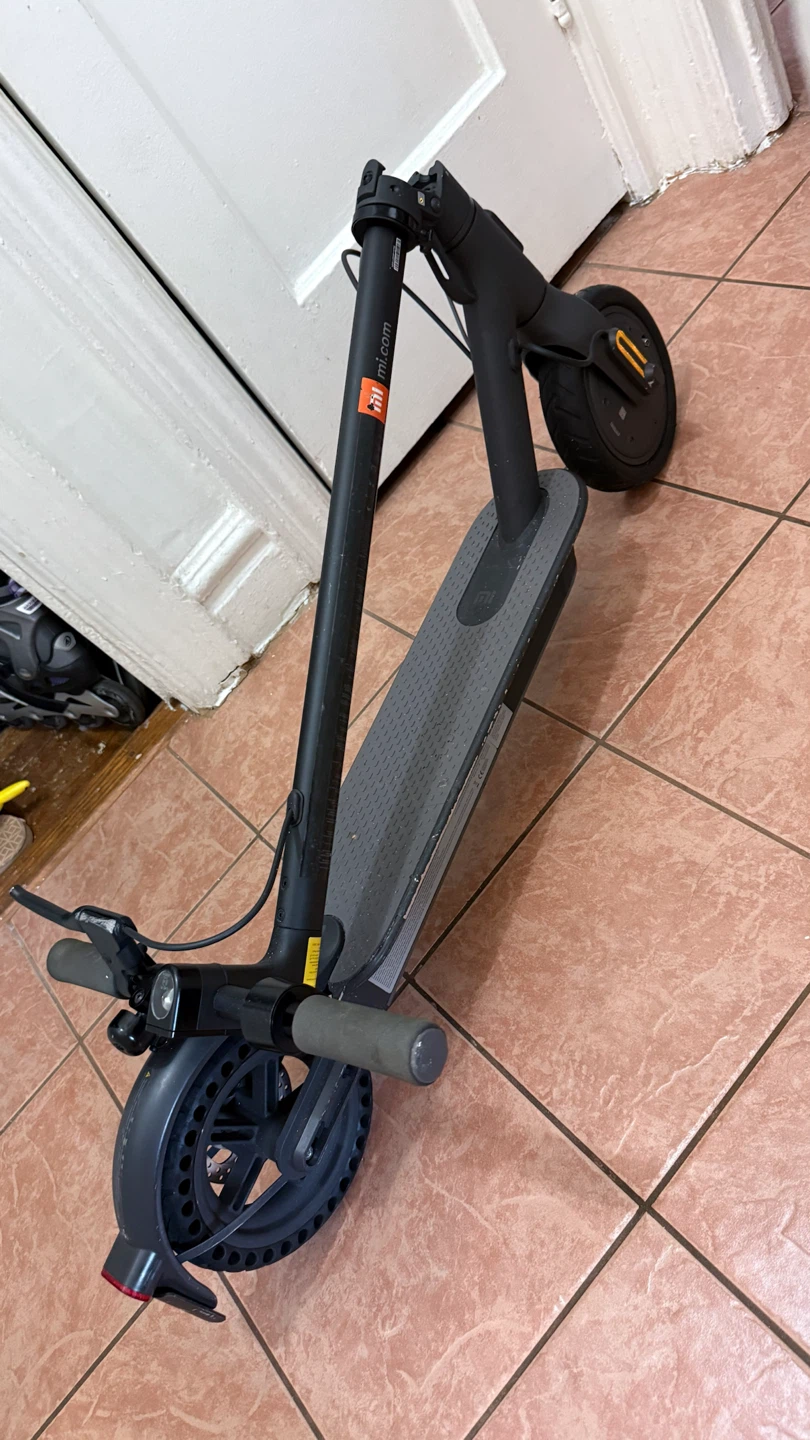 Xiaomi Mi Electric Scooter - photo 3