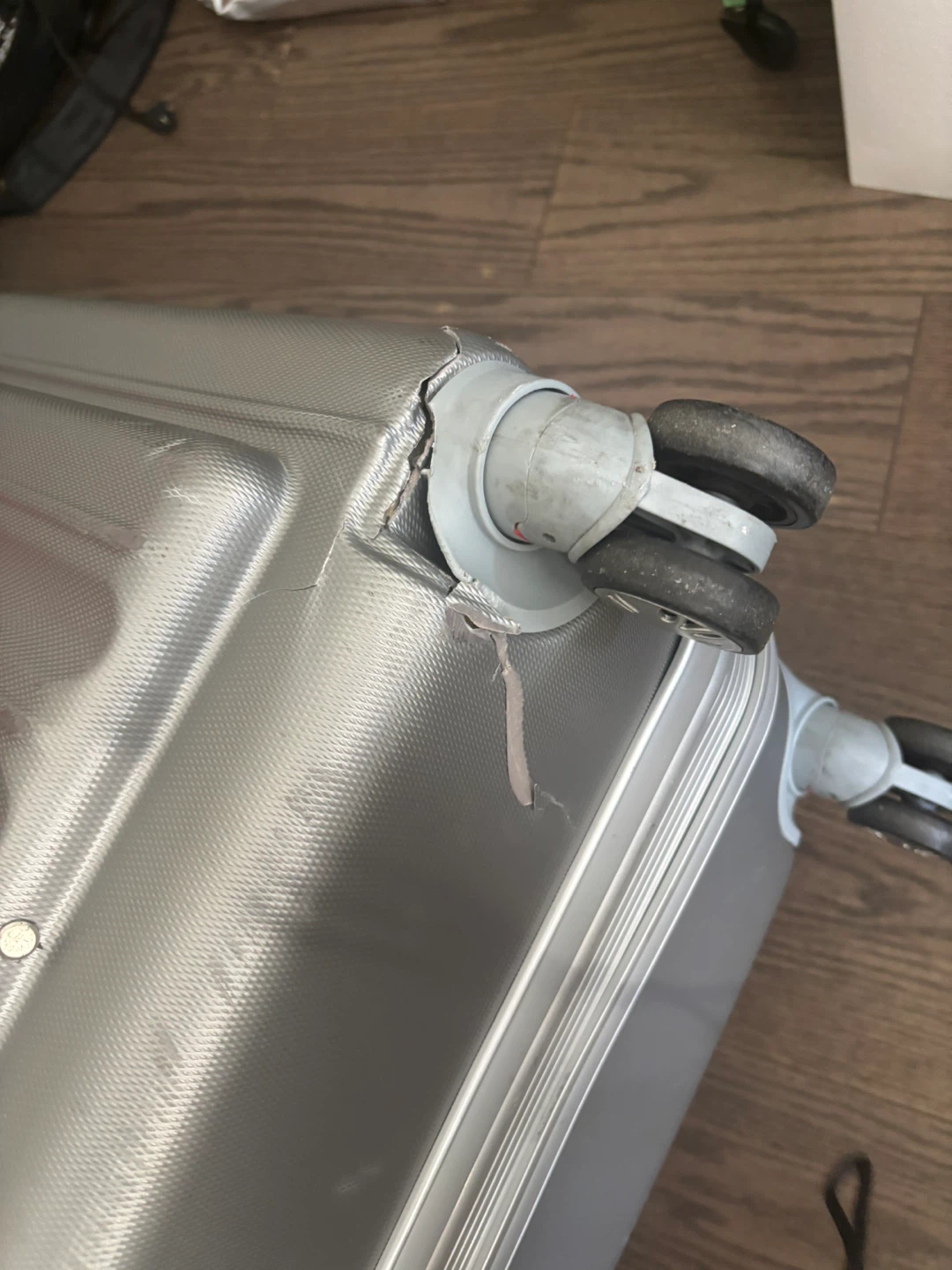 Silver luggage suitcase - photo 2