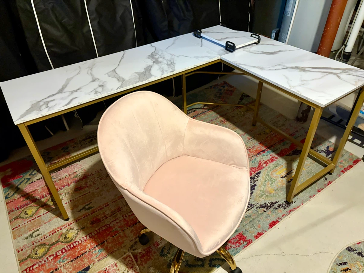 Office Desk and Chair - photo 2
