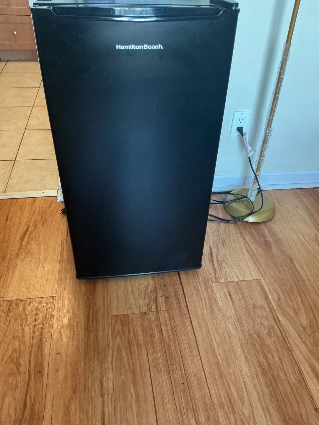 Hamilton Beach Mini Fridge