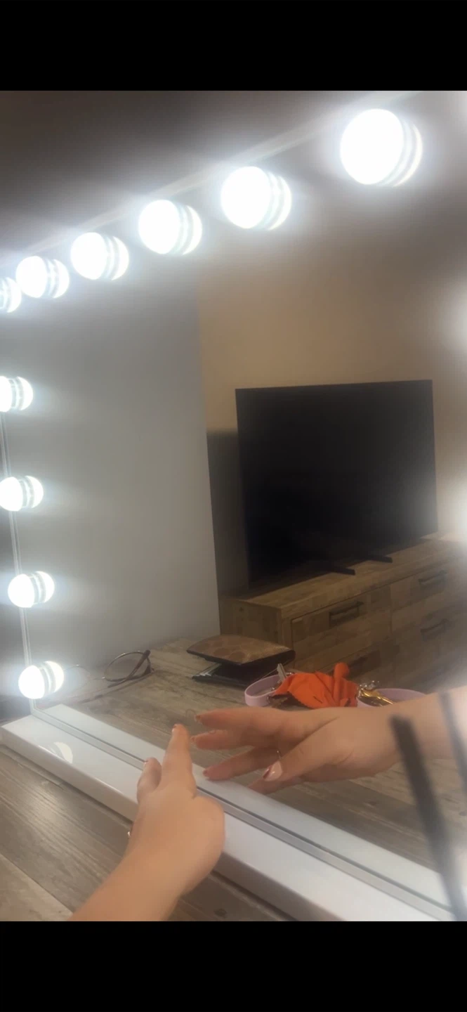 Hollywood Vanity Mirror with Lights