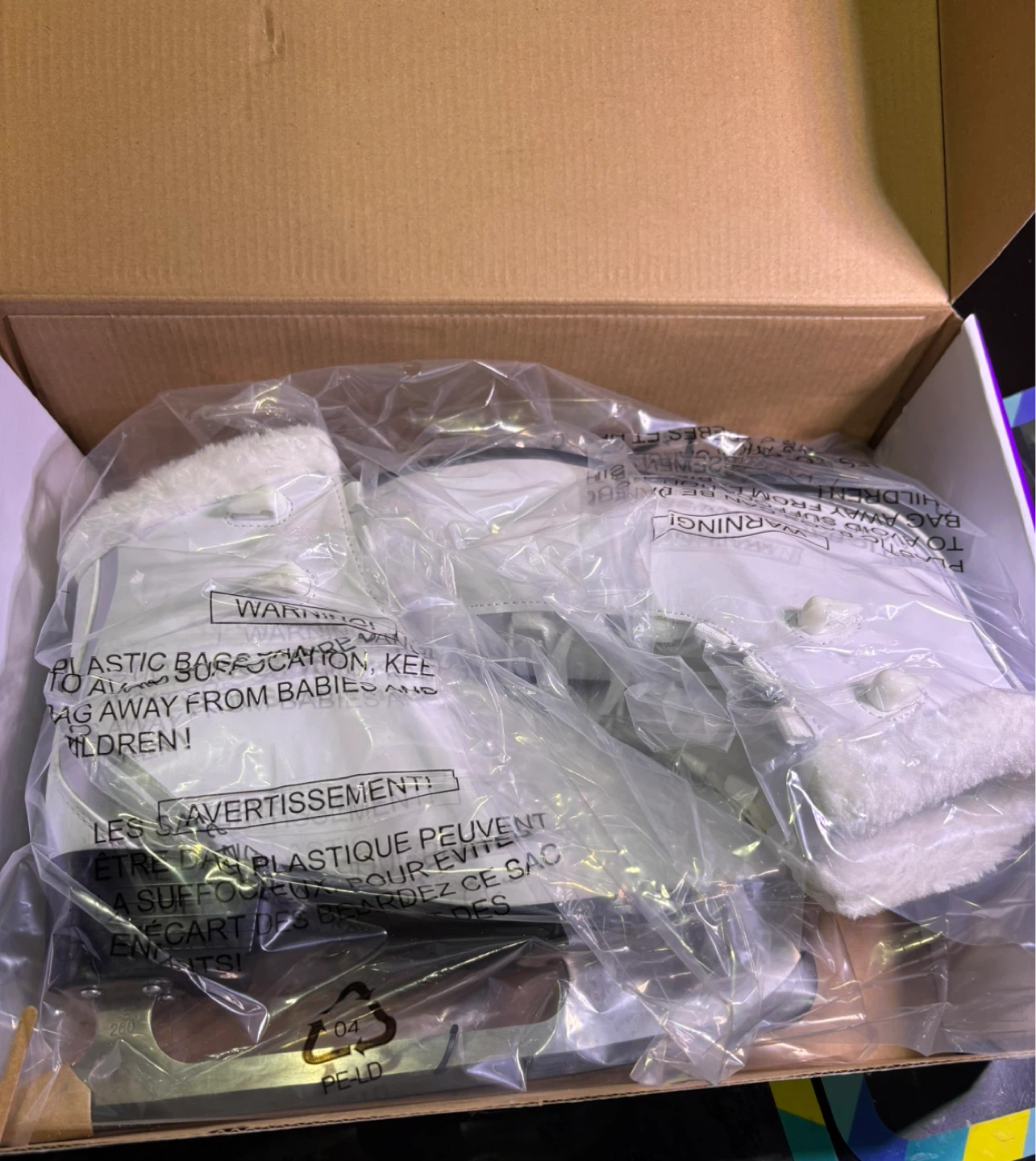Brand new figure skates senior size 7, 8, and 9 never worn