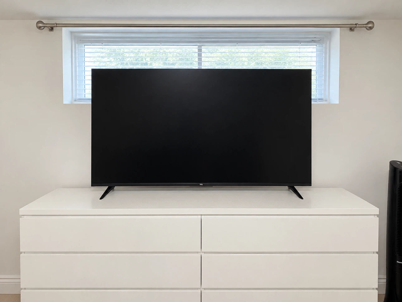 📺 55” TV – Like New - photo 2