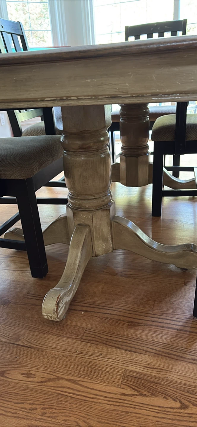 Dining room table with matching chairs - photo 2