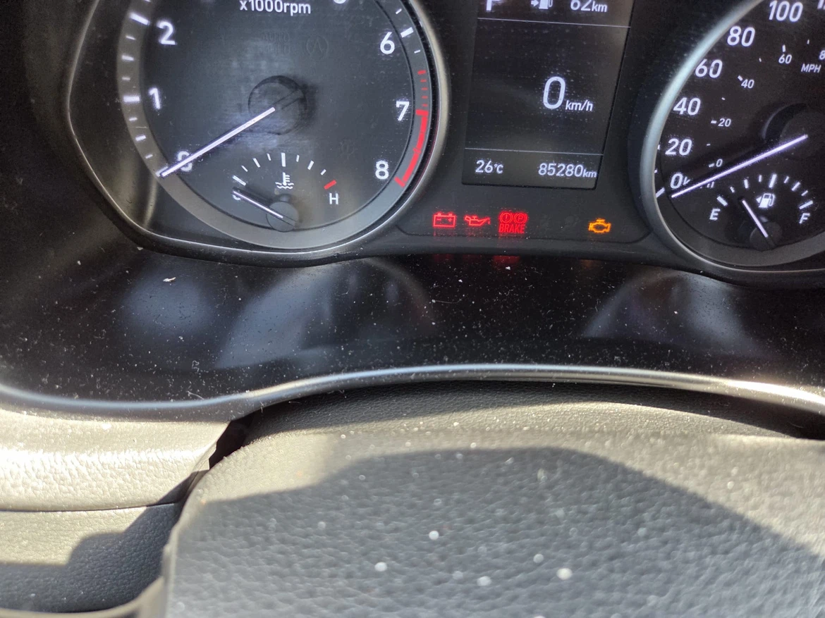 Silver Hyundai Elantra GT2020 - photo 4