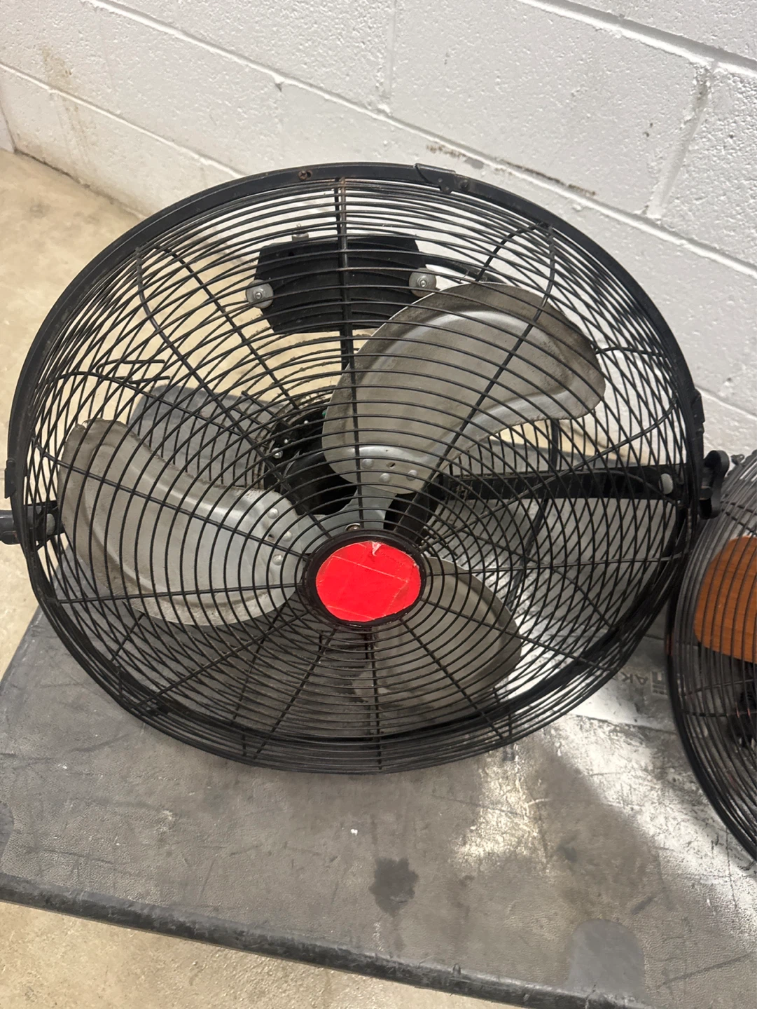 Two Harbor Breeze floor fans - photo 3