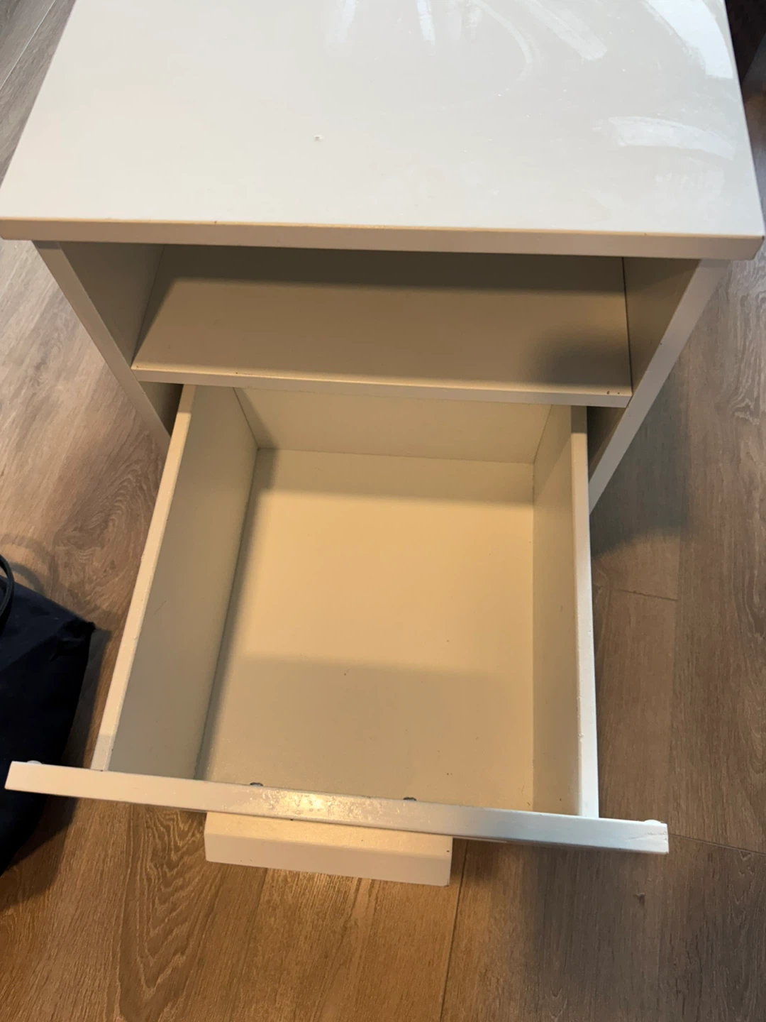 IKEA Brimnes Nightstand White - photo 3