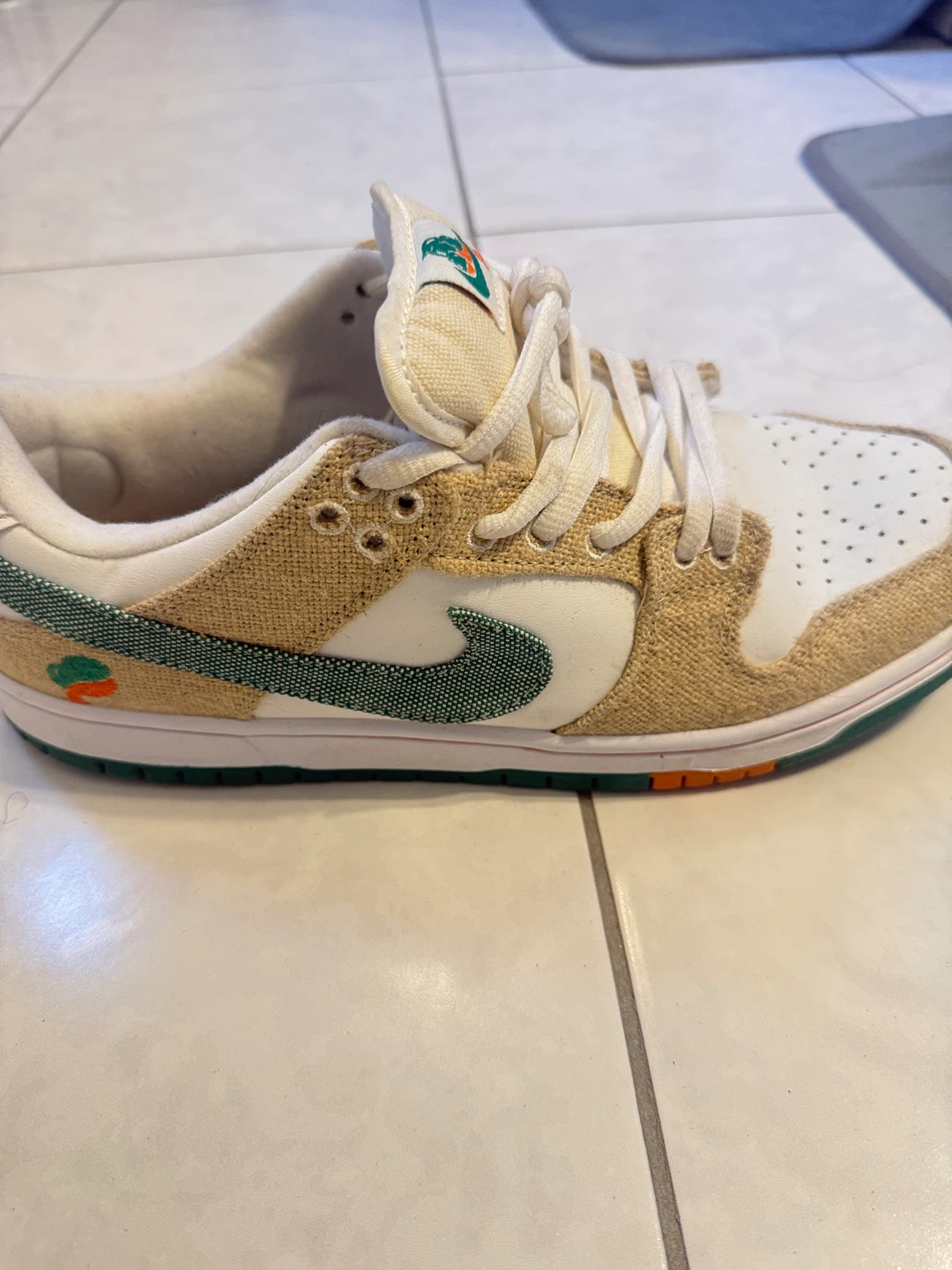 Nike SB x Jarritos Dunk Low Sneakers