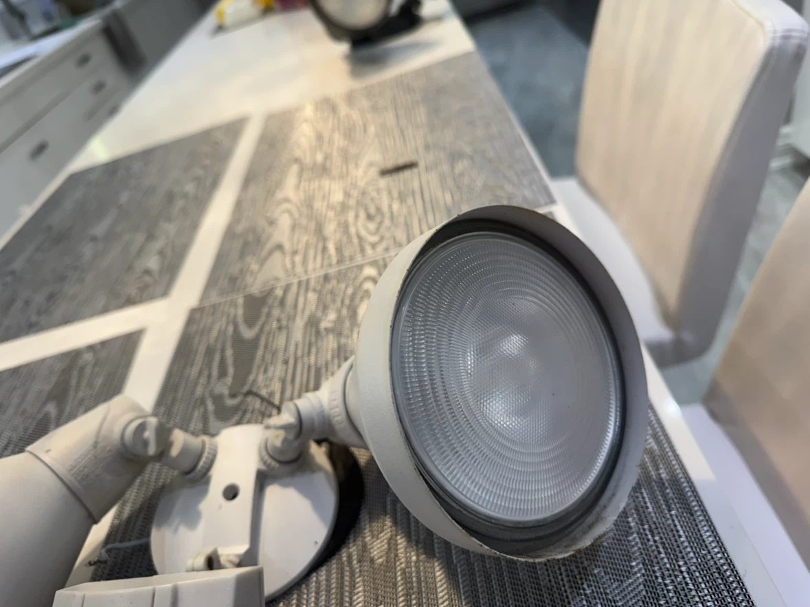 Double Head Motion Sensor Flood Light - photo 4