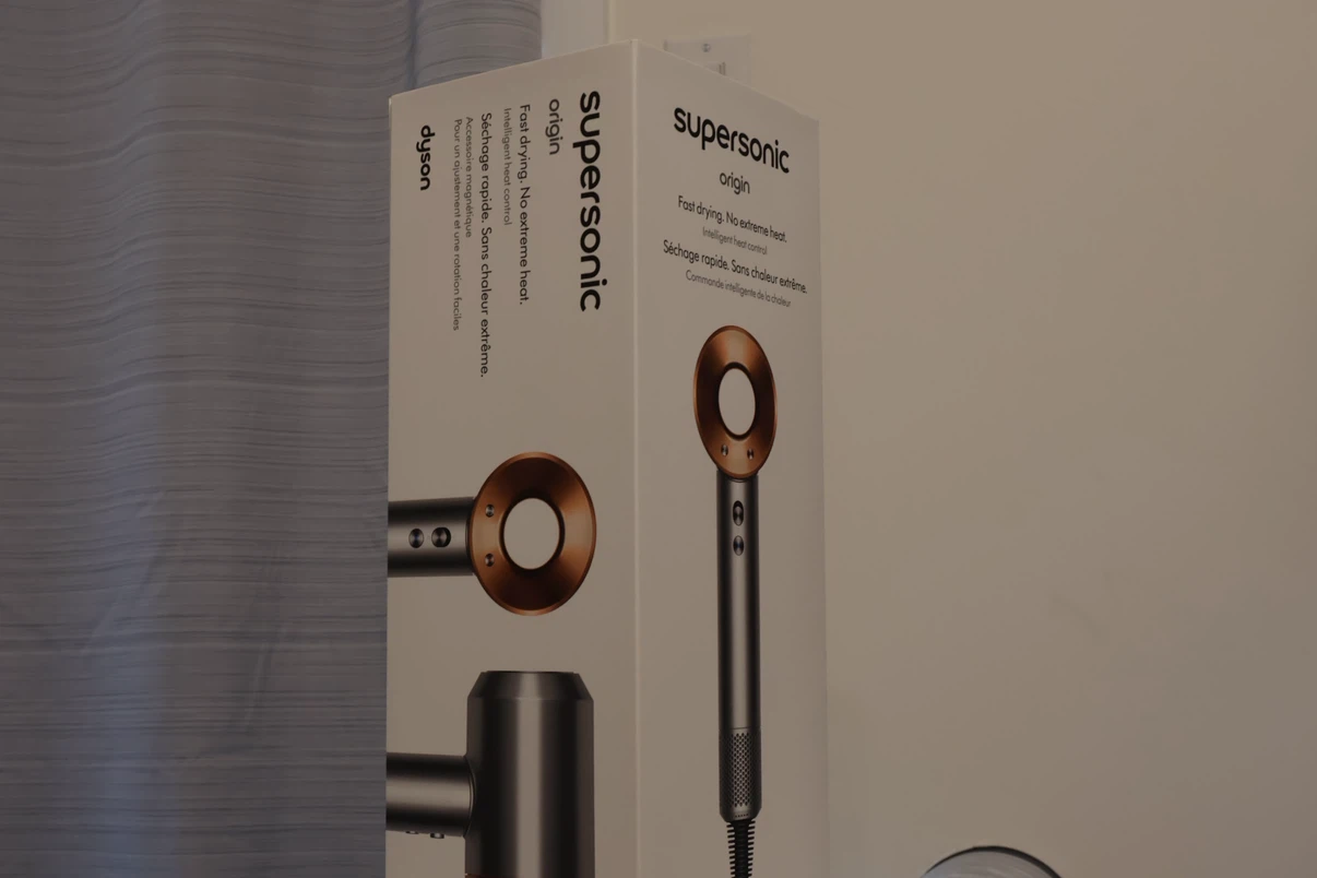 Brand New, Unopened //Dyson-supersonic