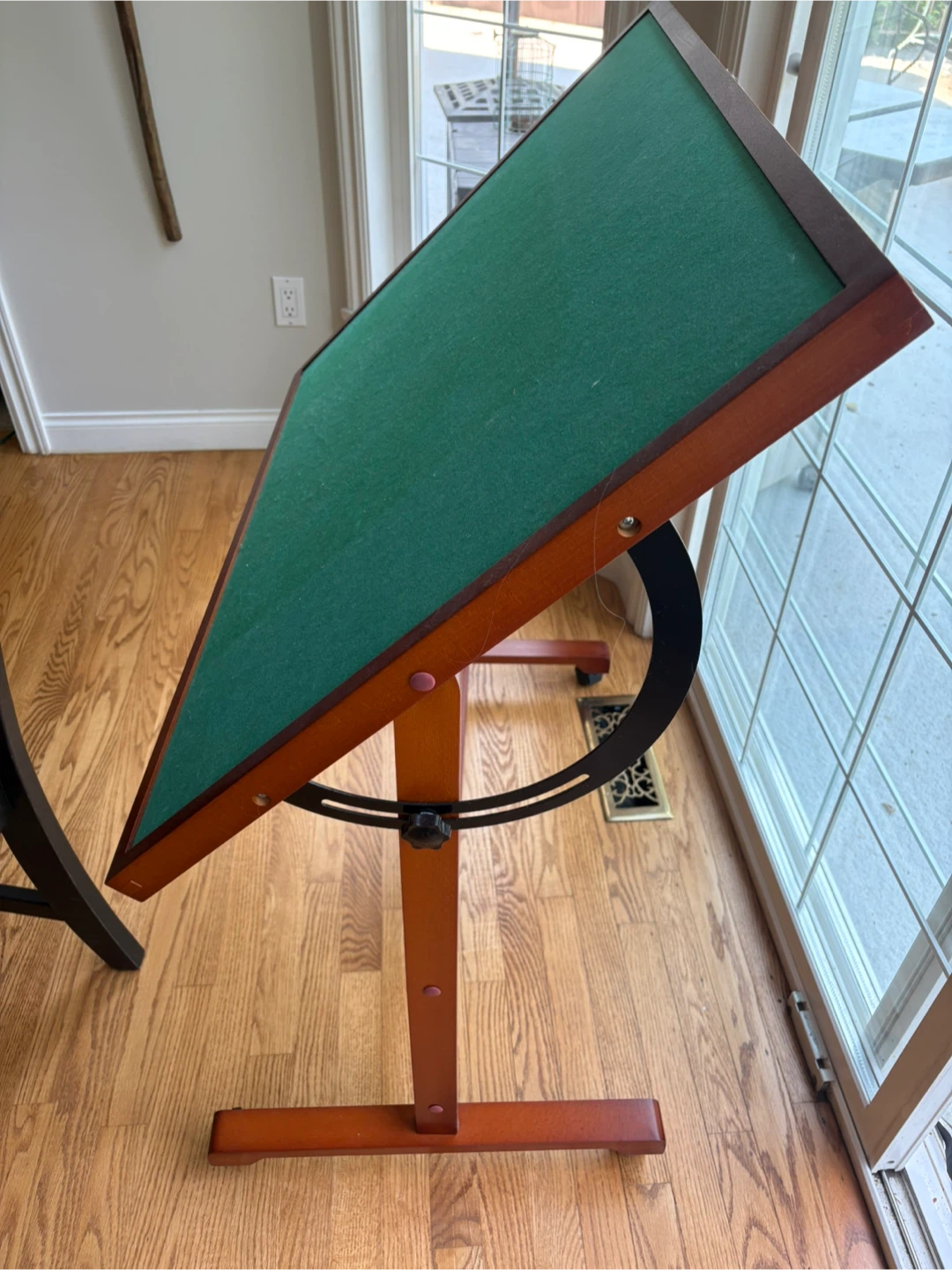 Adjustable Puzzle Table - photo 3
