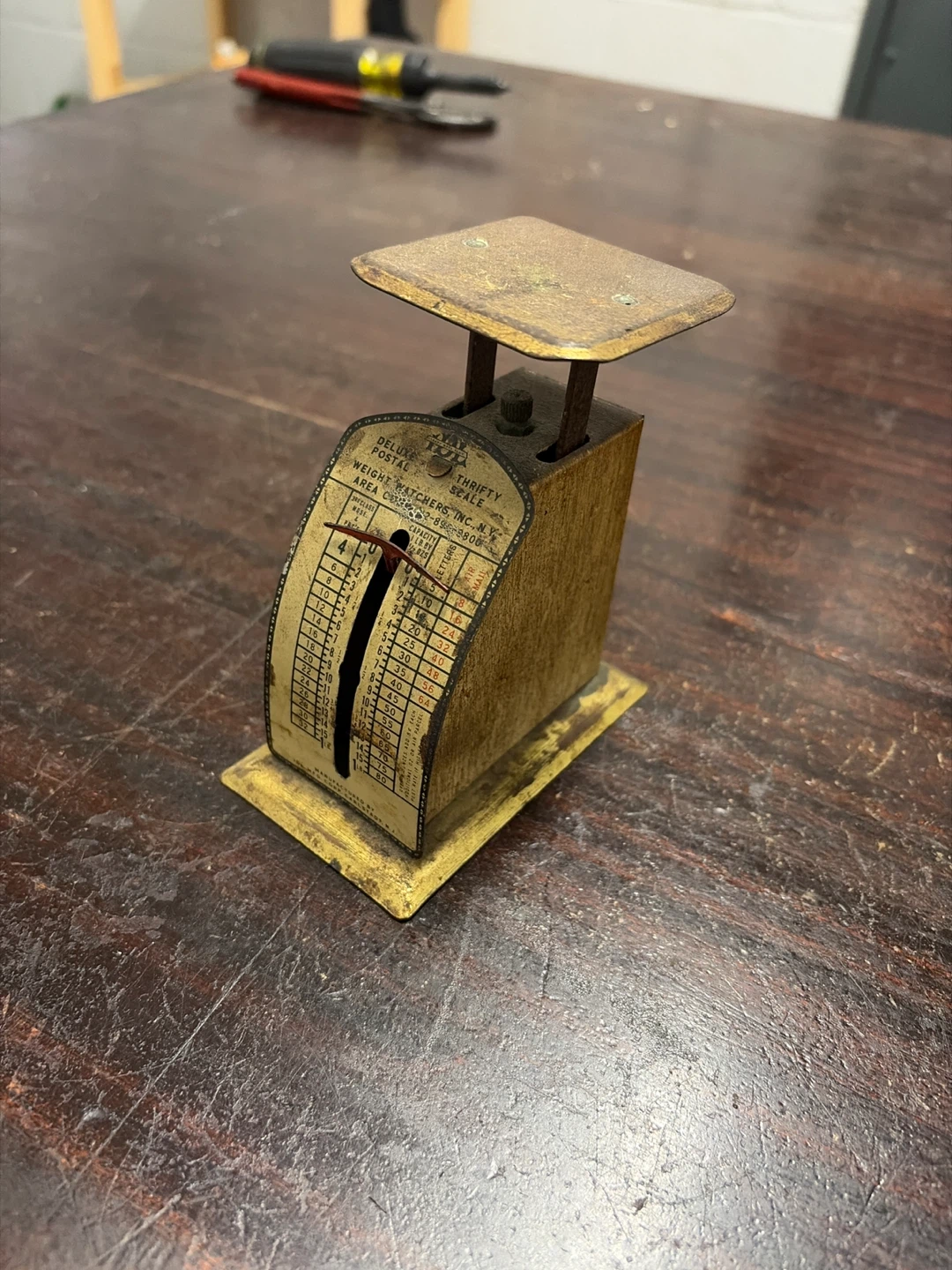 Vintage Deluxe Postal Thrifty Scale