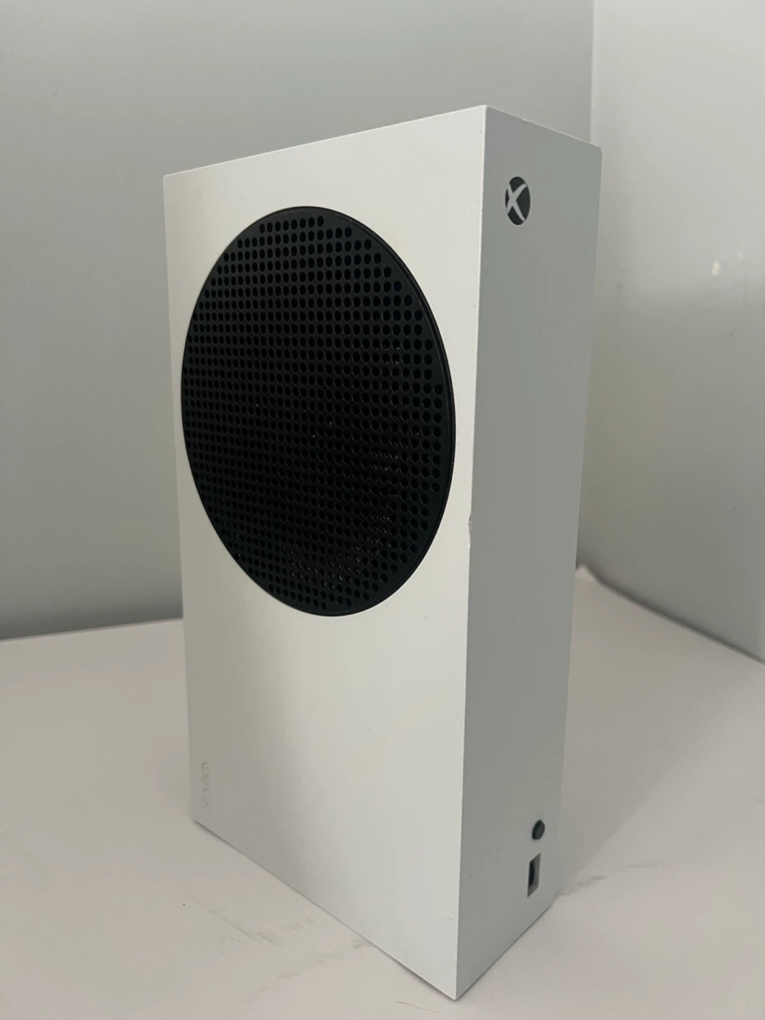 Xbox Series S Console Bundle - photo 2