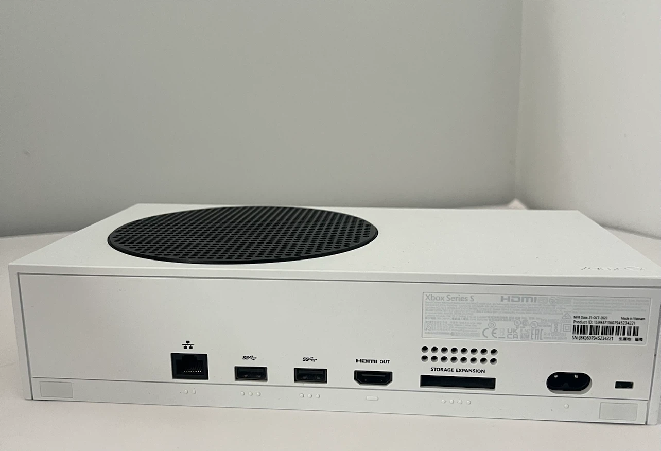Xbox Series S Console Bundle - photo 4